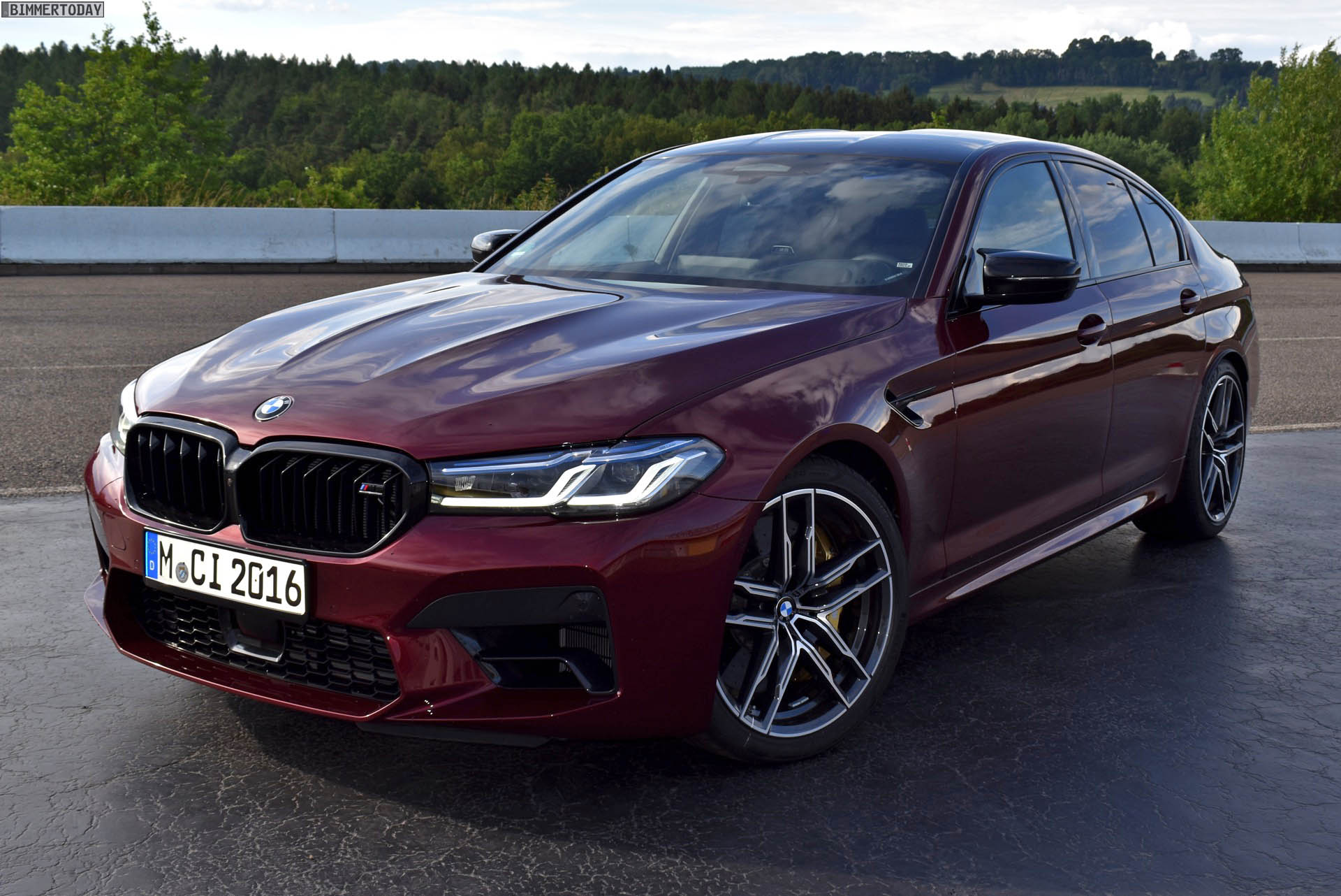 Name:  2020-BMW-M5-Facelift-F90-LCI-Aventurinrot-Live-01.jpg
Views: 17547
Size:  273.7 KB