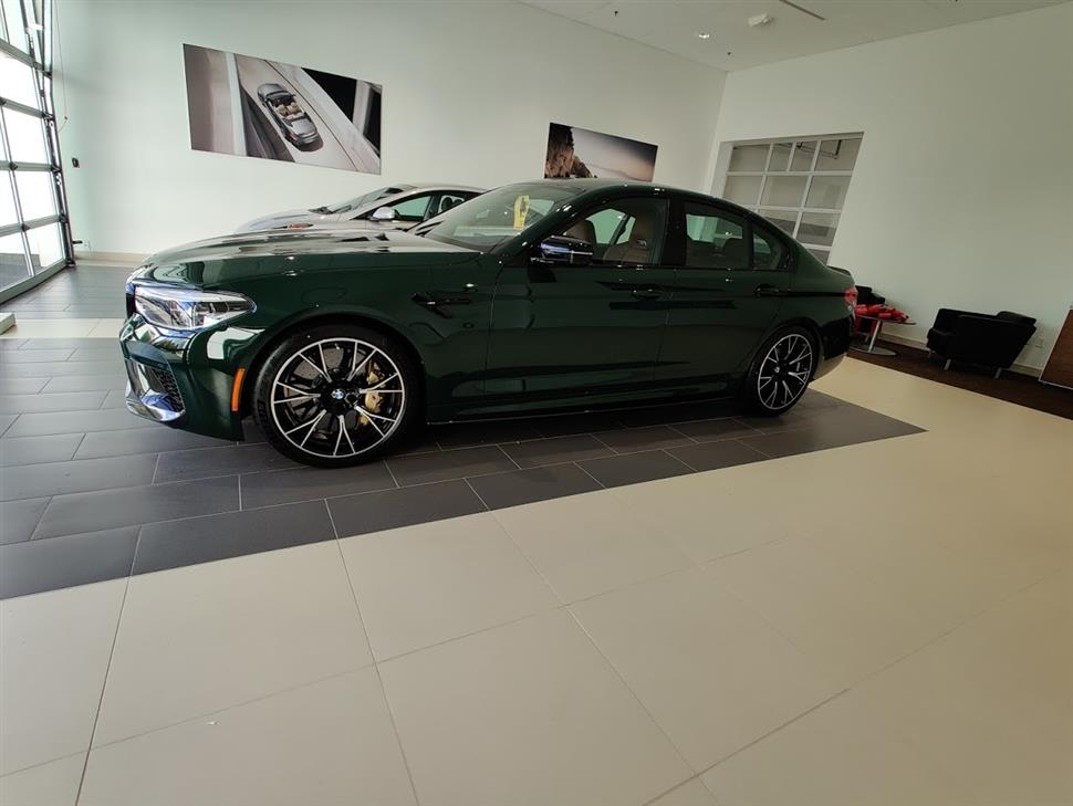 Name:  British Racing Green F90 M5 Competition 3.jpg
Views: 11054
Size:  58.2 KB