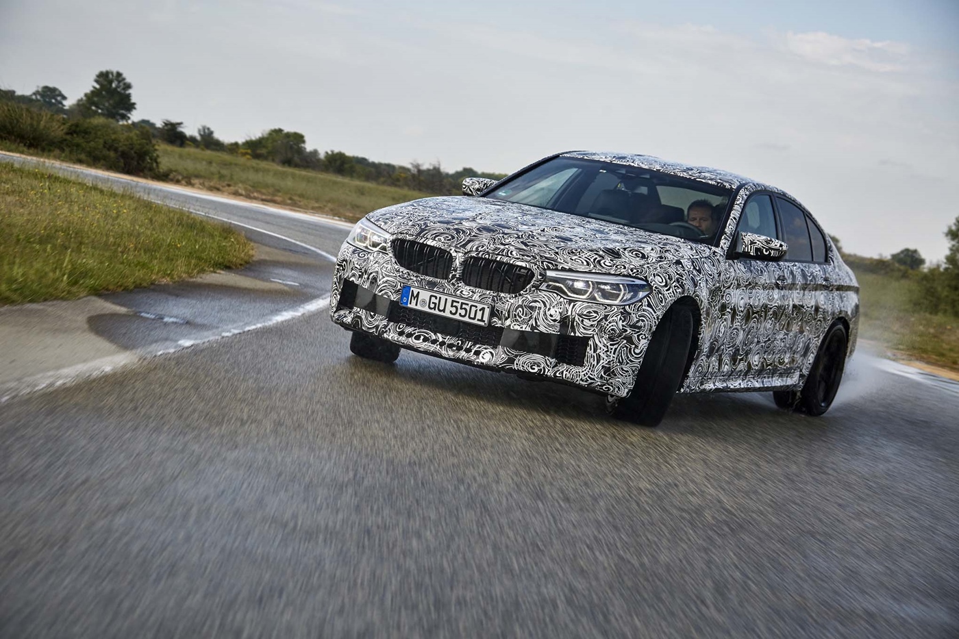 Name:  2018-BMW-M5-Prototype-front-three-quarter-in-motion-23.jpg
Views: 14218
Size:  526.6 KB