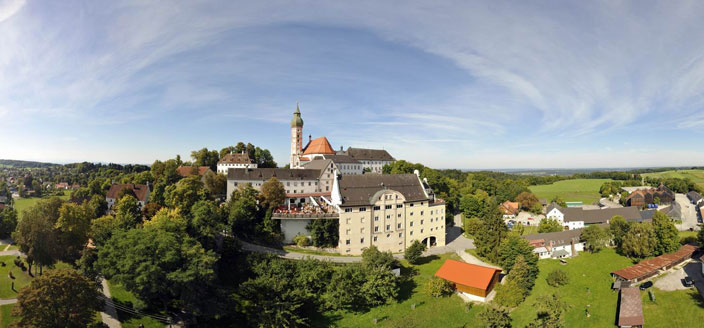 Name:  Kloster Andrechs mdb_109617_kloster_andechs_panorama_704x328.jpg
Views: 26341
Size:  59.1 KB