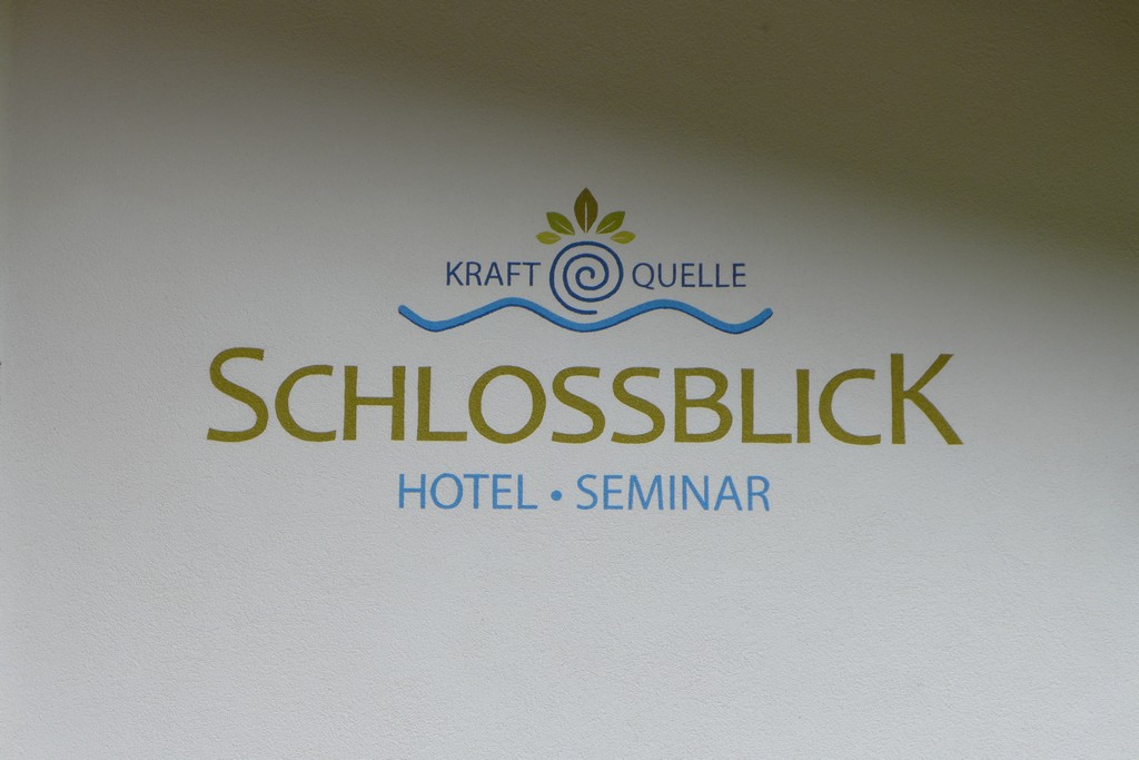 Name:  schloss Blick Hotel Kufstein   P1000990.jpg
Views: 10456
Size:  144.2 KB