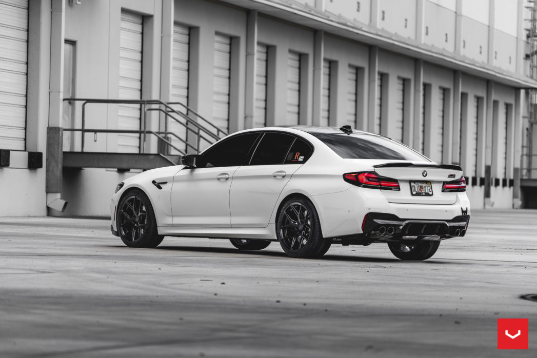 Name:  BMW-F90-M5-Comp-Hybrid-Forged-Series-HF-5--Vossen-Wheels-2021-59-1047x698.jpg
Views: 59
Size:  110.9 KB