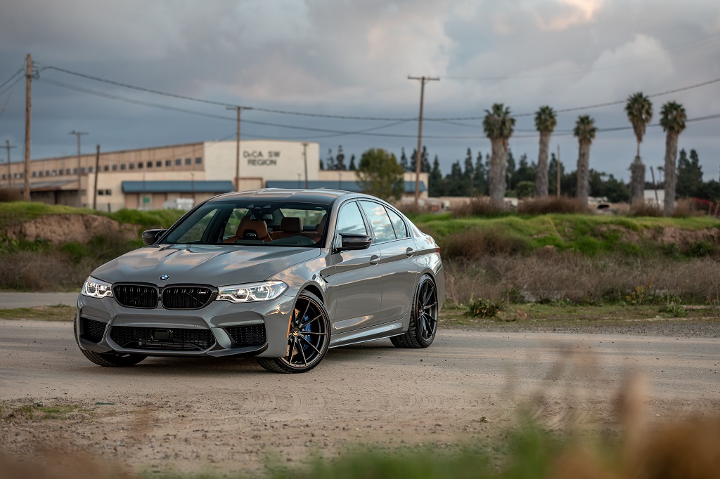 Name:  bmw-f90-m5---21-v-ff-109-carbon-graphite_49669797808_o.jpg
Views: 200
Size:  228.1 KB